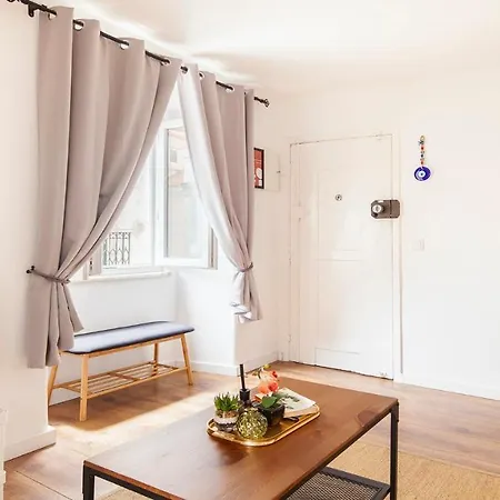 Plum Guide - Uma Casa Portuguesa Apartamento